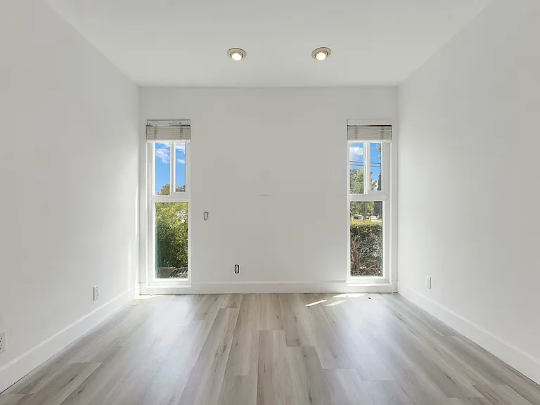 23401 Park Sorrento #45 — Photo 24