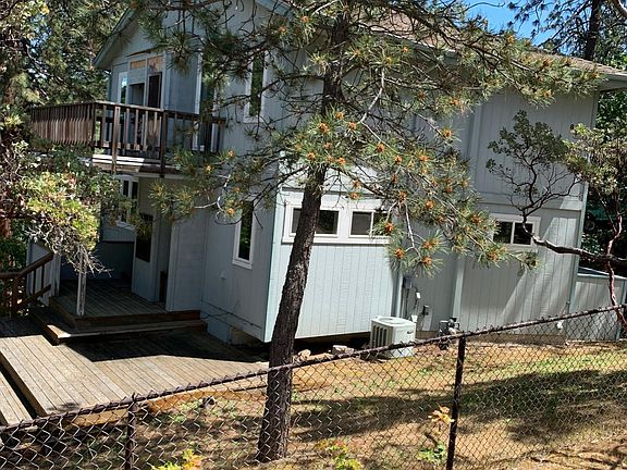 2nd image of 840 S Mountain Ave