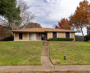 1519 Russell Glen Ln, Dallas, TX, 75232