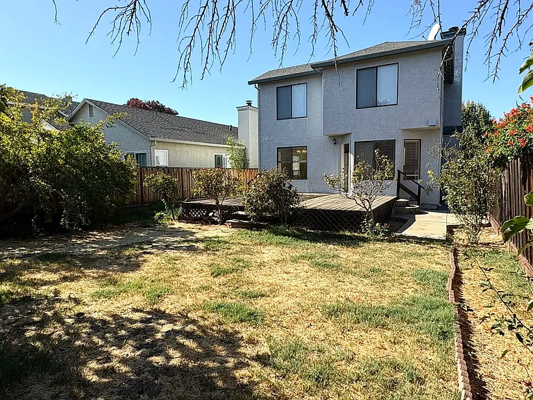 720 Winding Creek Ter — Photo 19