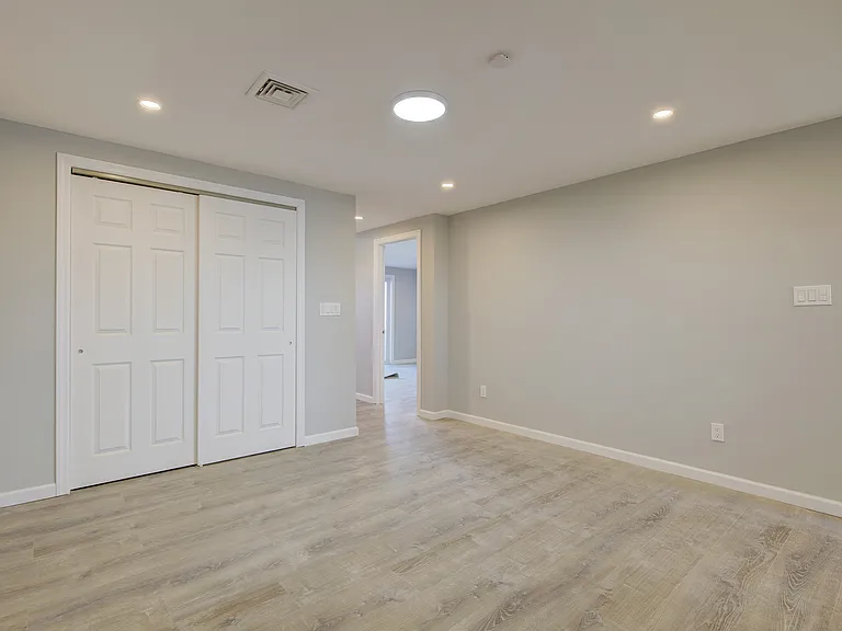 46 Kentucky St #1 — Photo 52