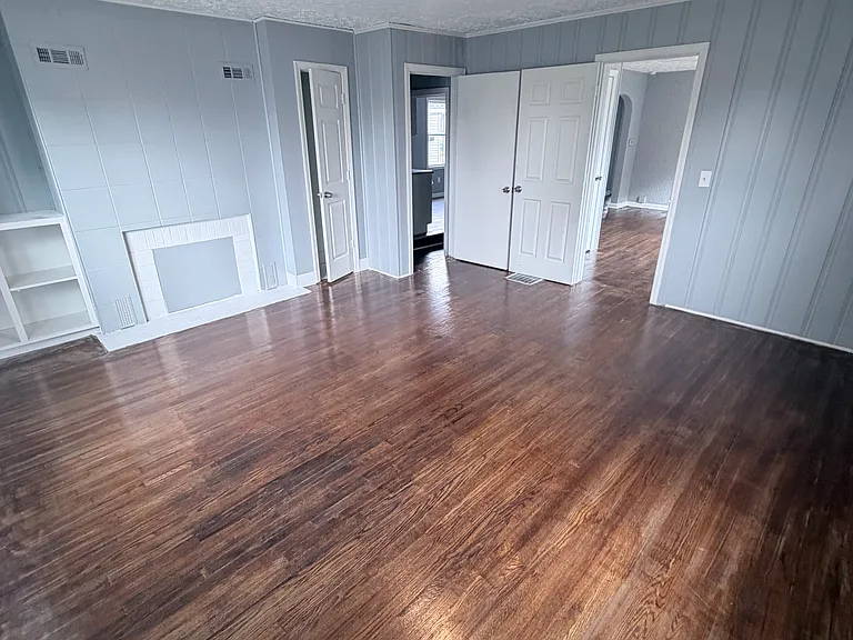 1172 Greenwood Ave — Photo 11