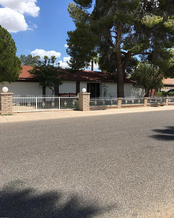 1st image of 4227 N 63rd Dr