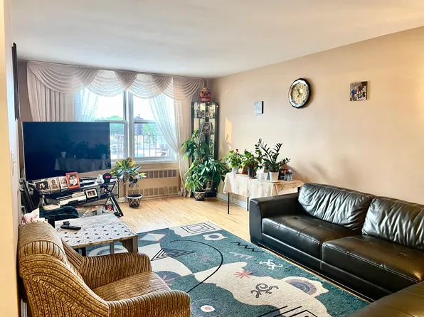 3901 Nostrand Avenue image 1 of 12