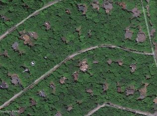 Woodland Ave, Pocono Pines, PA 18350