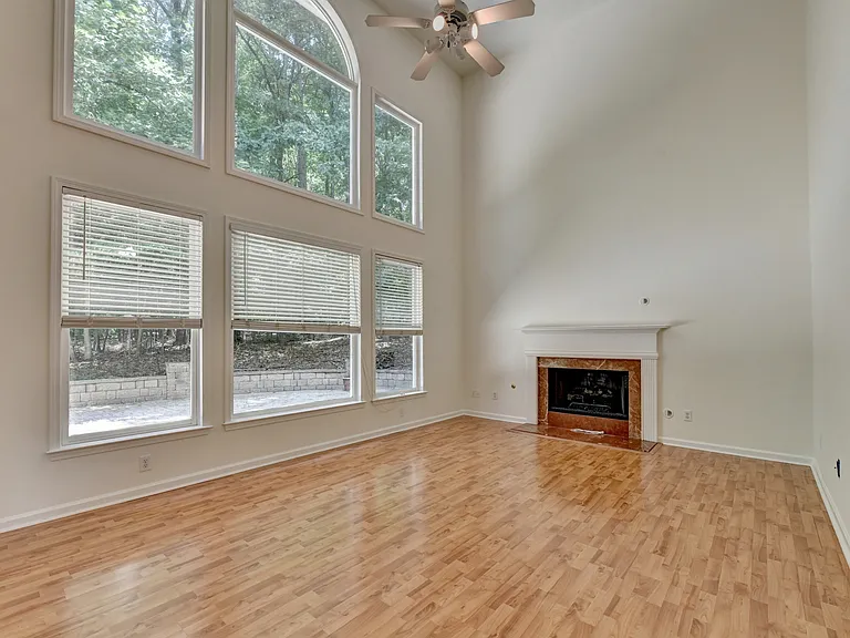 873 Red Rock Ct — Photo 33