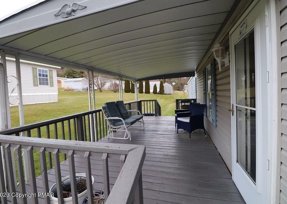 32 Blue Mountain Vw, Kunkletown, PA 18058 | Zillow