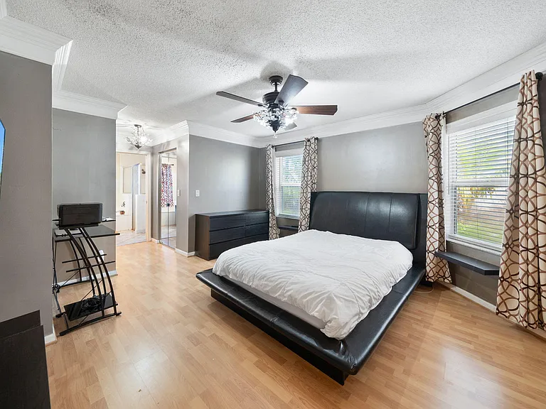 10569 Pelican Dr — Photo 8