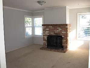 4th image of 10226 Dekoven Dr SW