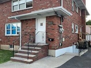 2993 Amboy Rd, Staten Island, NY 10306