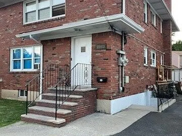 2993 Amboy Rd, Staten Island, NY 10306