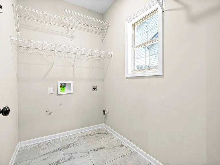 205 Elwell Rd — Photo 19
