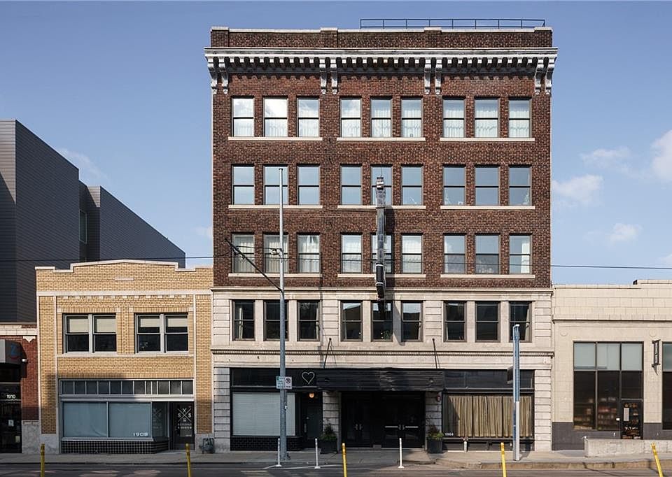 1st image of 1904 Main St APT 3S