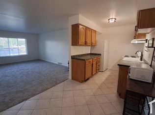 31805 Kelly Rd APT 25, Fraser, MI 48026
