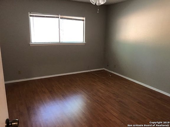 4th image of 14419 Briarstone St