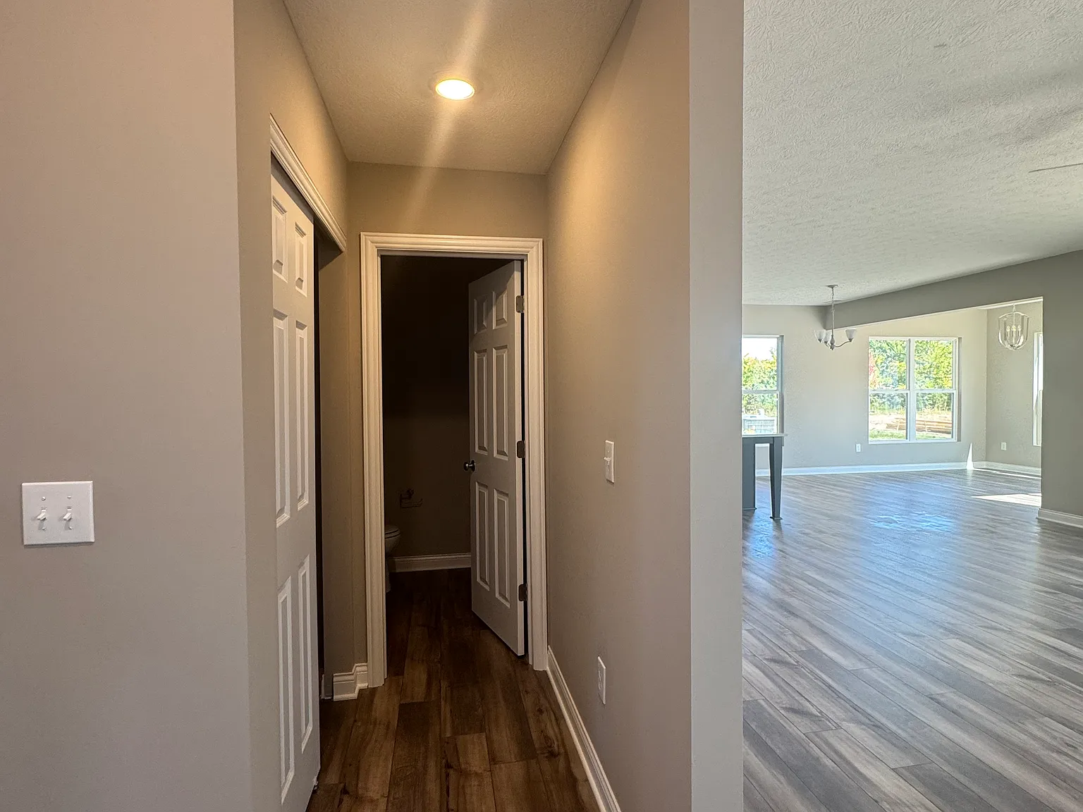 3 bed, 2259 sqft, $3,000 — Photo 4