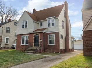 3570 Tullamore Rd, Cleveland Heights, OH 44118