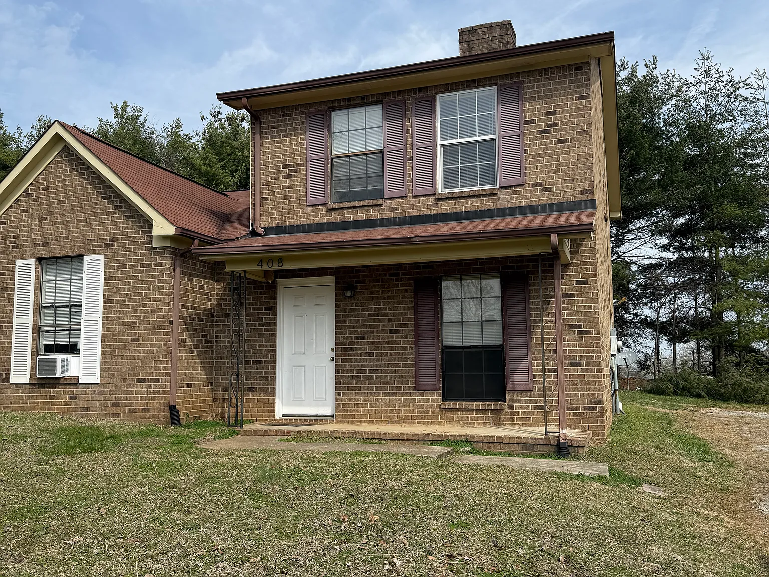 2 bed, 1.5 bath, 1368 sqft, $1,535 — Photo 2