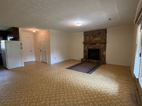 120 Pinecrest Dr, Hartwell, GA