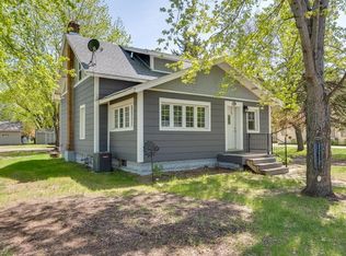 310 2nd Ave N, Isanti, MN 55040