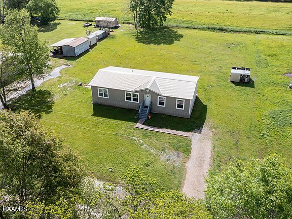 3rd image of 3640 Main Hwy Lot D2