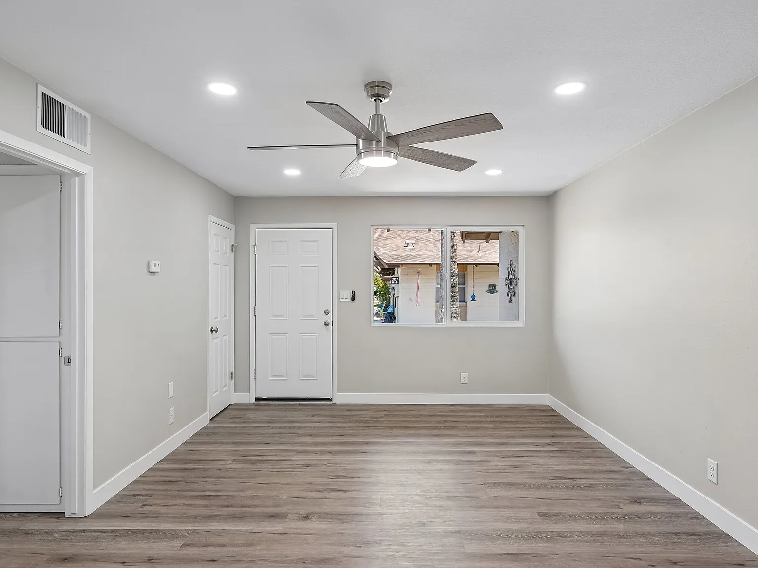 1 bed, 800 sqft, $1,695 — Photo 4