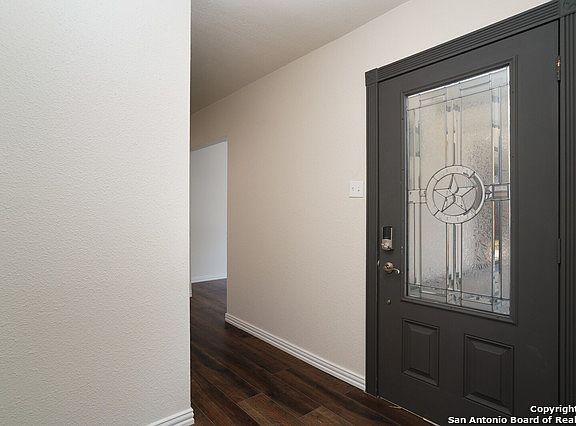 3rd image of 7418 WESTSHIRE DR