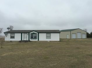 4114 22nd Rd, Udall, KS 67146