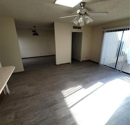5th image of 5709 Goldmount Ave
