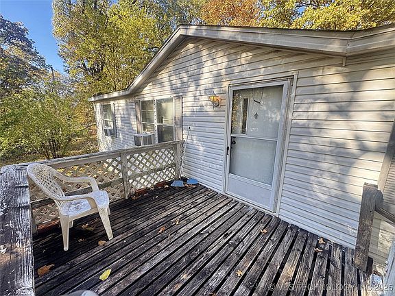 3rd image of 13670 W 834th Rd