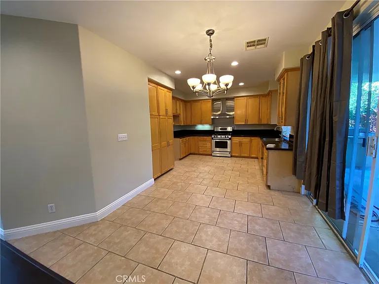 8210 Quakertown Ave — Photo 6