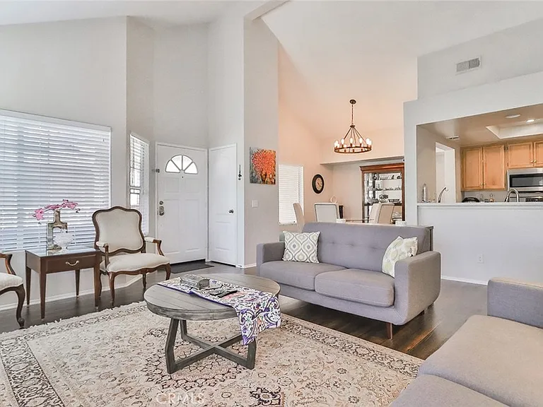 625 Hazelwood Way #A — Photo 6