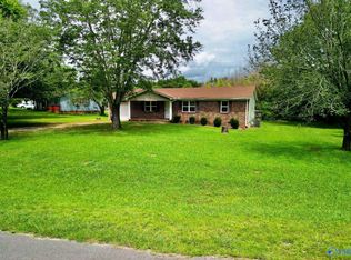 13584 Dart Cir, Athens, AL 35611