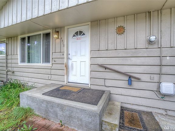 3rd image of 4513 23rd Ave SE