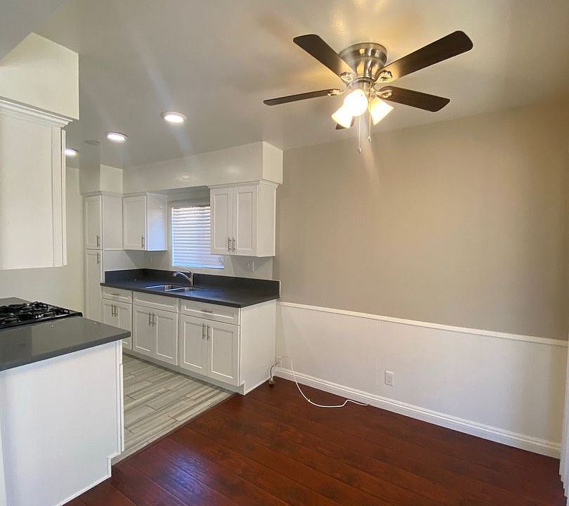 1st image of 1421 College View Dr APT 23