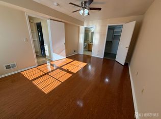 1101 Stony Brook Way, North Brunswick, NJ 08902