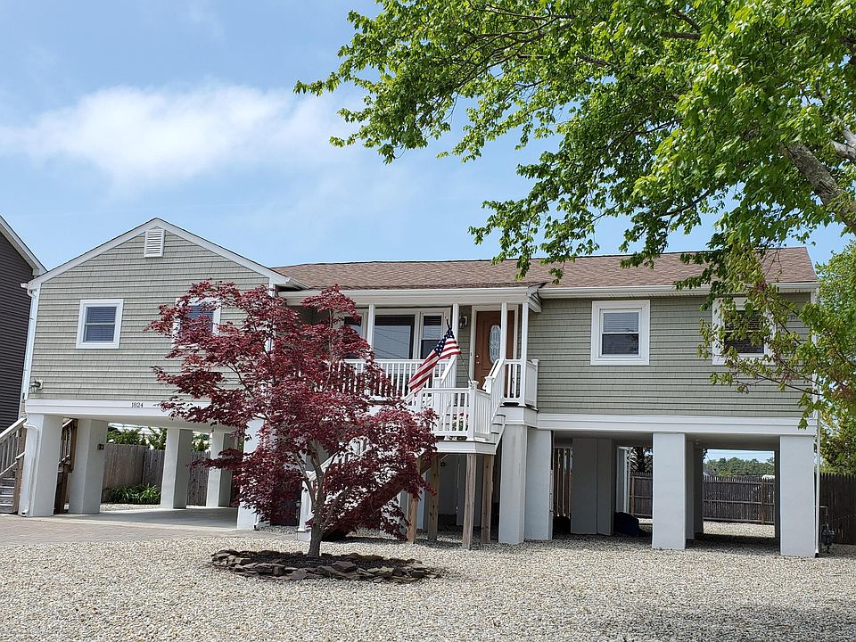 1st image of 1824 Nautilus Dr