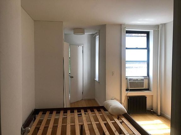3rd image of 354 E 78th St #3BB