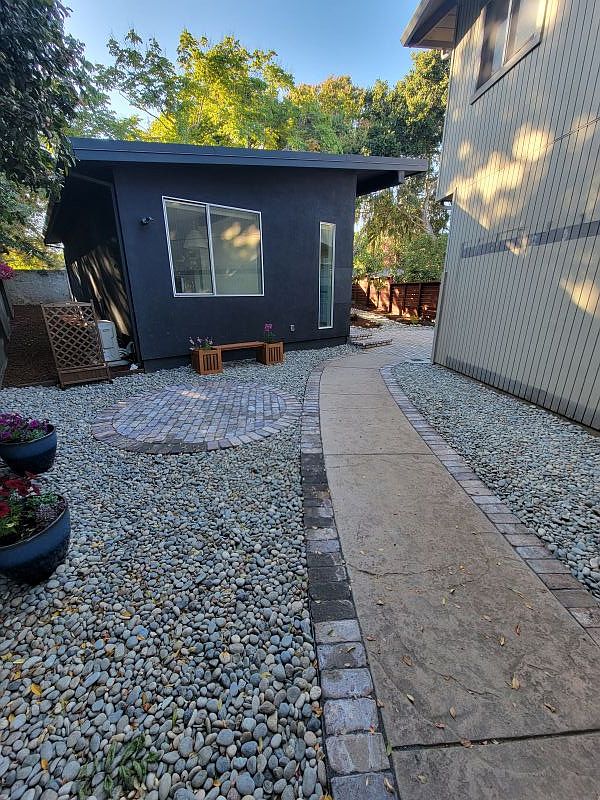 137 Westmoor Ct A Santa Cruz CA 95060 Zillow