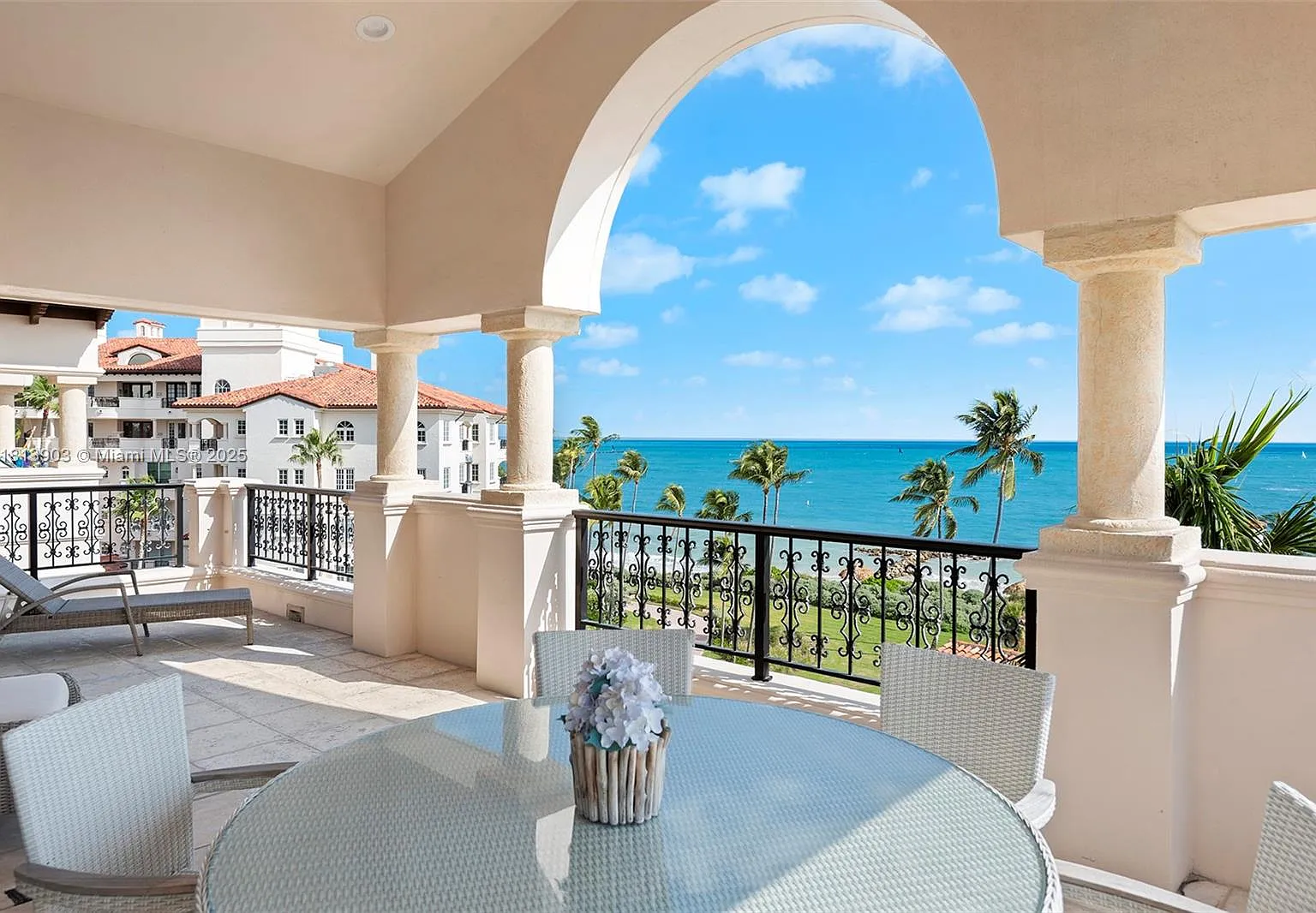 Seaside Village Condo — Photo 1