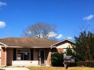 5720 Falcon Ln, Beaumont, TX 77708