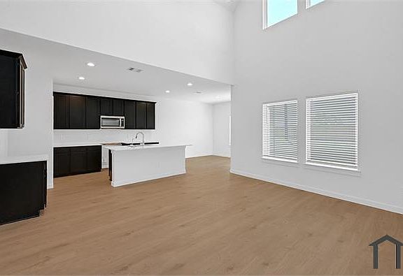 4th image of 31510 Chippenham Colony Ct
