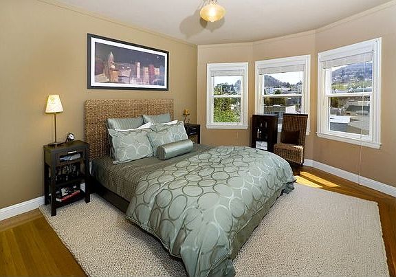 5th image of 2686 16th Ave