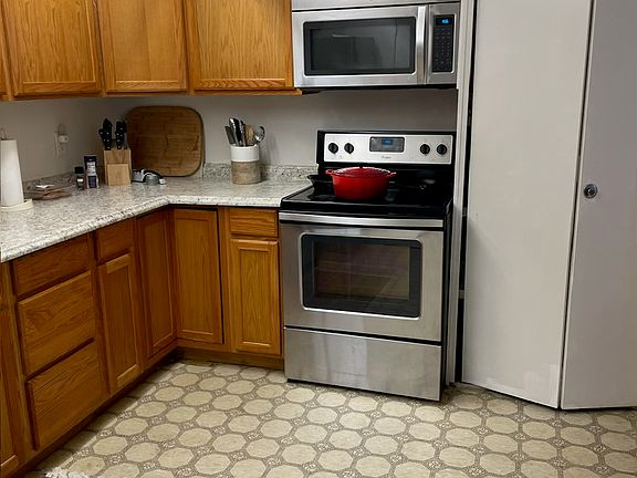 Smooth Top Self Cleaning Oven