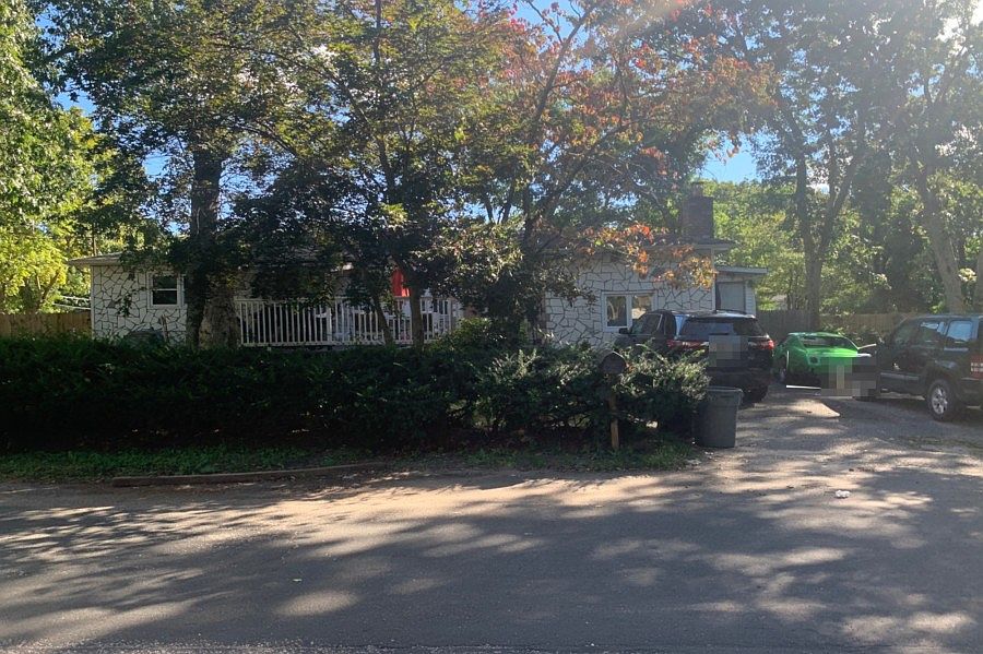 1st image of 104 Norfleet Ln