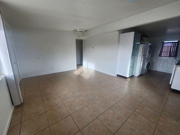 3rd image of 6280 Yucca Ave APT 1
