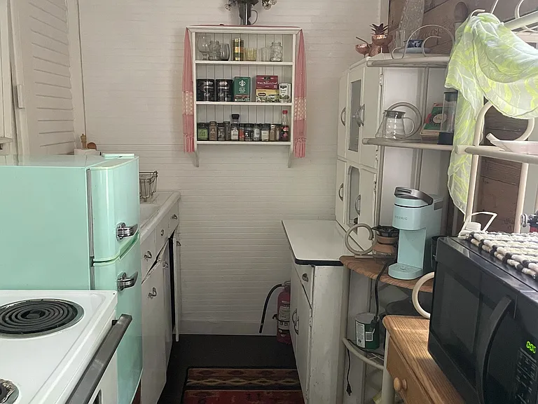 1214 Powhattan St — Photo 25