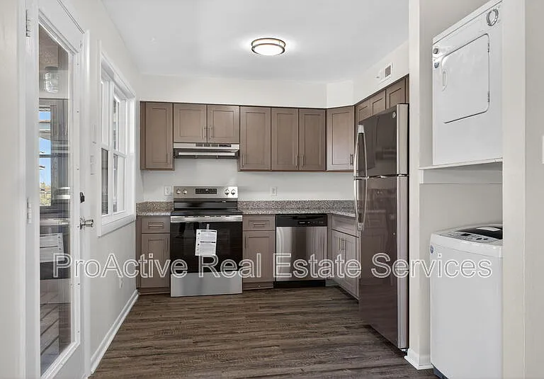 1415 E Ocean View Ave — Photo 6
