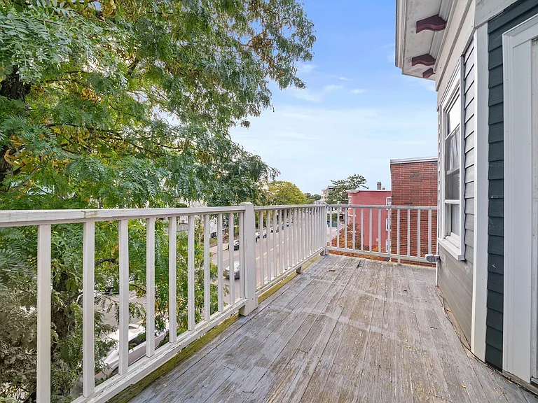 526 Talbot Ave #2 — Photo 7