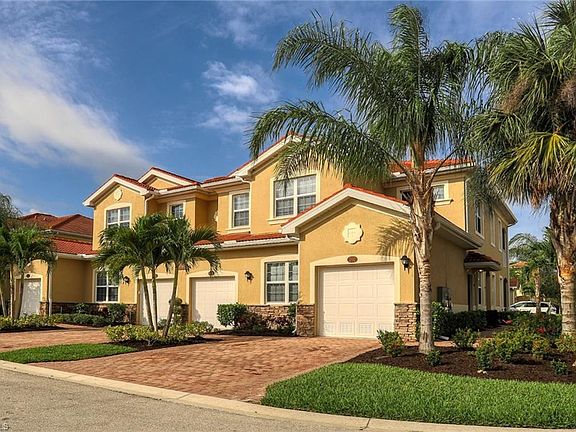 2nd image of 8560 Oakshade Cir Unit 101